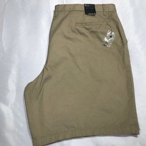 NEW NWT! Claiborne Men's Shorts Flat Front Size 48x10 Military Classic Khaki Tan